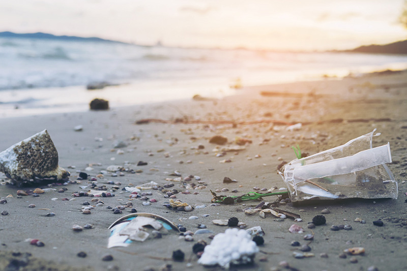 مزایا و معایب پلاستیک برای محیط زیست چیست؟