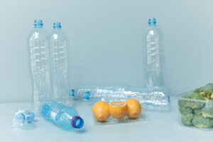 ظروف پلاستیکی یکبار مصرف